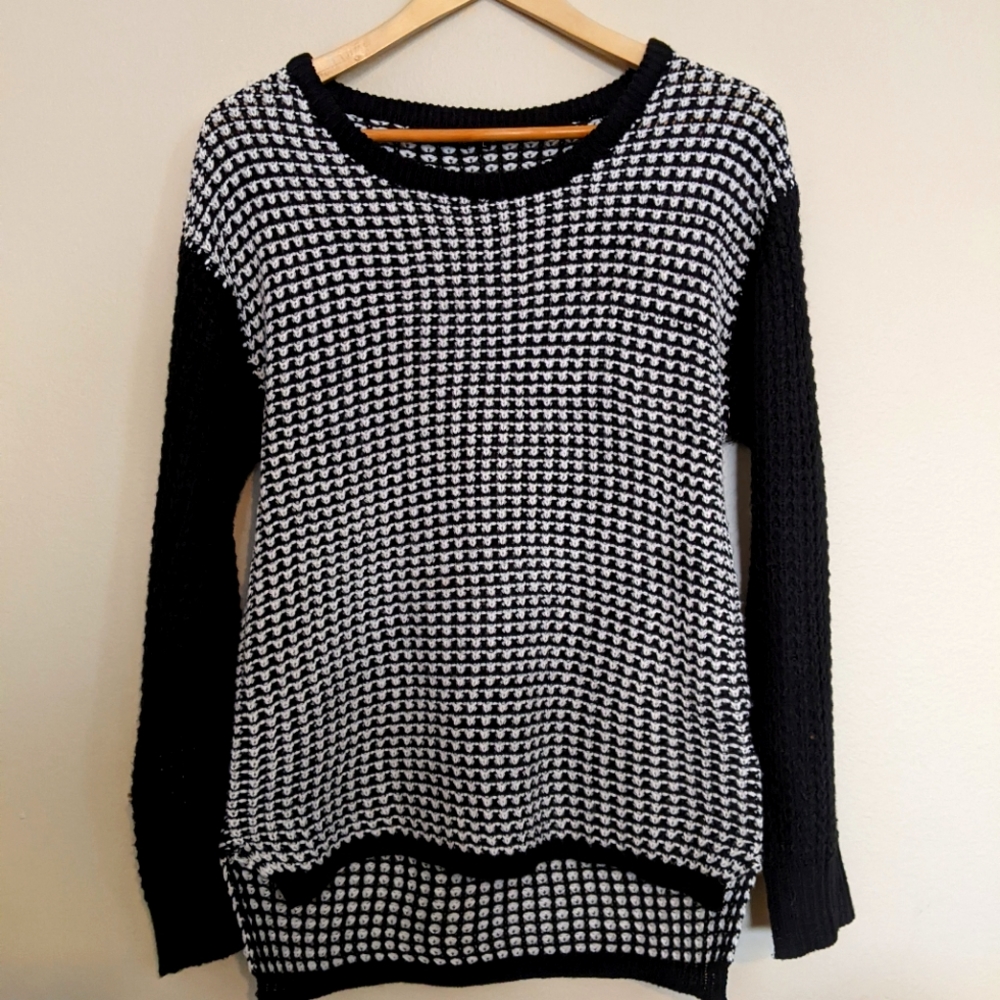 Black White Sweater